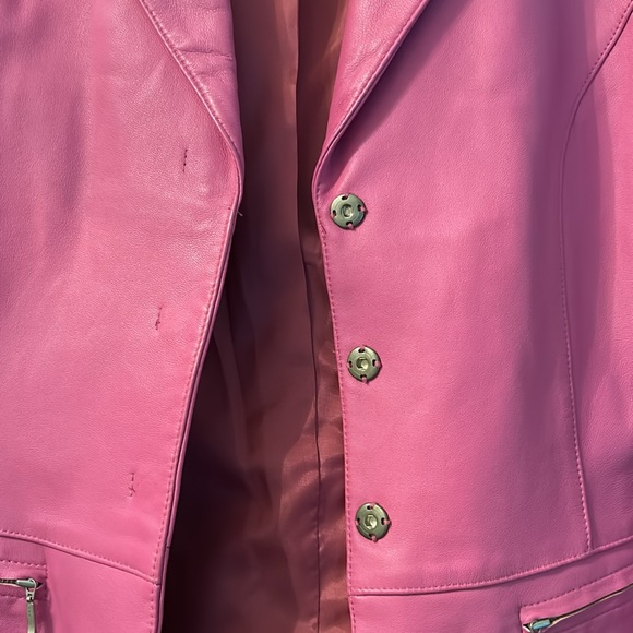 Leather hot pink jacket, 3 snap front, size L - Picture 7 of 8